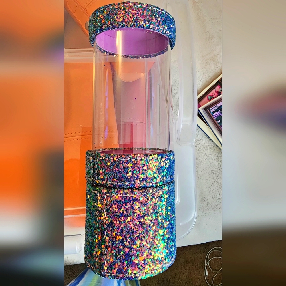 Brush holder